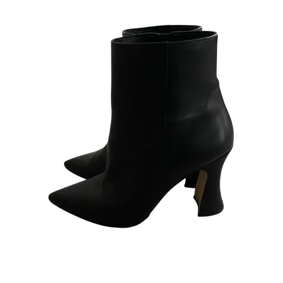 Coach Cece Carter Point Toe Leather Bootie Women Size 9