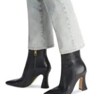 Coach Cece Carter Point Toe Leather Bootie Women Size 9