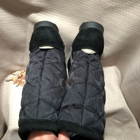 Coach women zip up black  pompom winter boots, 8.5