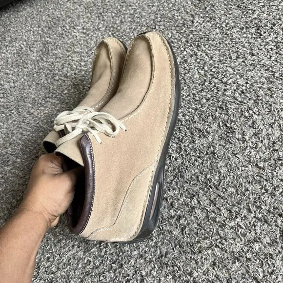 Cole Haan Beige Suede Lace Up Chukka Ankle Driving Boots Men 13 NikeAir Comfort