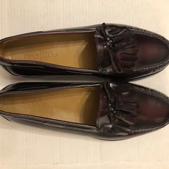 Cole Haan men's leather tassel slip on dress shoes  size: 11.5D