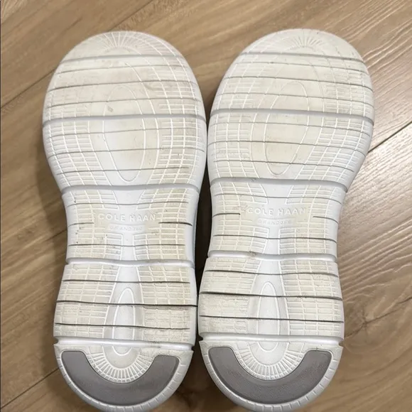 COLE HAAN  ZERO GRAND WOMEN