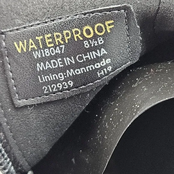 Cole Haan ZeroGrand Size 8.5 B Black Zip Ankle Boot Nubuck W18047‎ Waterproof