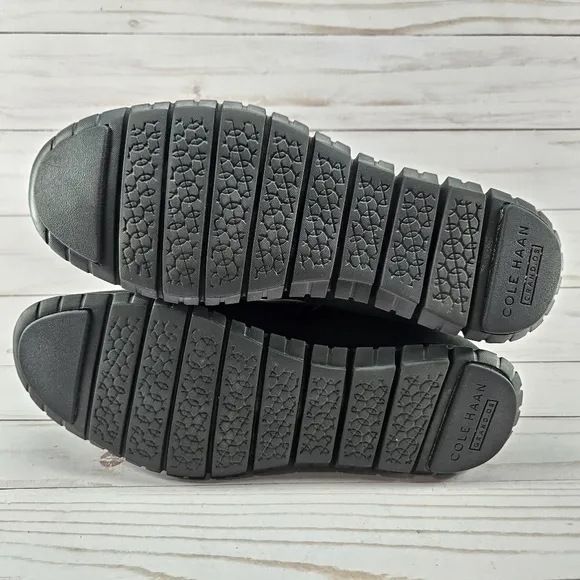 Cole Haan ZeroGrand Size 8.5 B Black Zip Ankle Boot Nubuck W18047‎ Waterproof