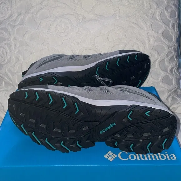 Columbia crestwood suede Leather lace up hiking shoes Sneakers 10.5 Women NWT