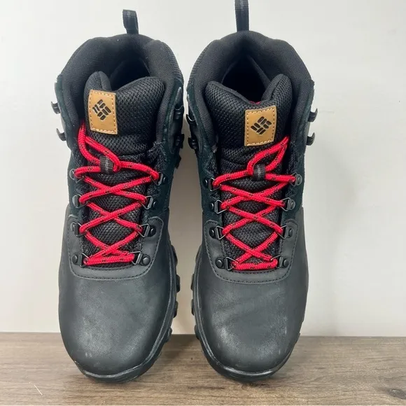 Columbia Newton Ridge Plus II Waterproof Men's Boot Size 9 SKU#24536