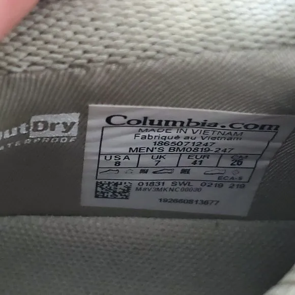 Columbia  SH/FT Out dry Mid Hiking Shoes tan black