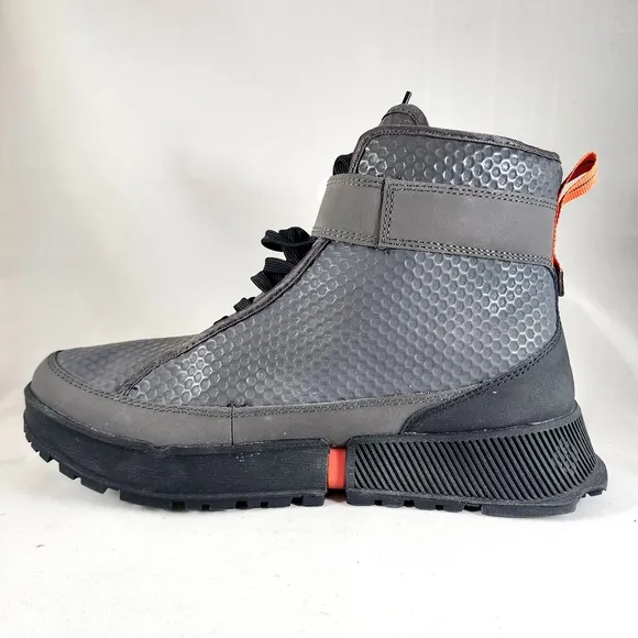 Columbia Stylish Gray, Waterproof, High-Top Men's Shoes