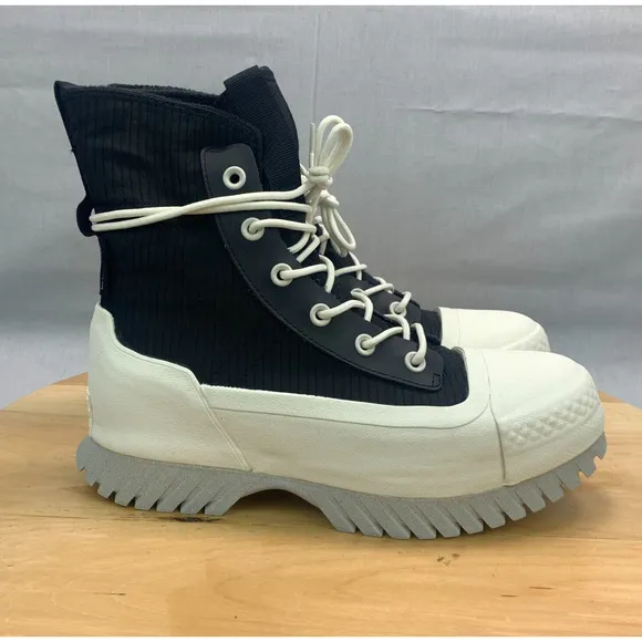 Converse Chuck Taylor Lugged 2.0 Women Size 8.5 Shoe Climate Waterproof Boot NEW