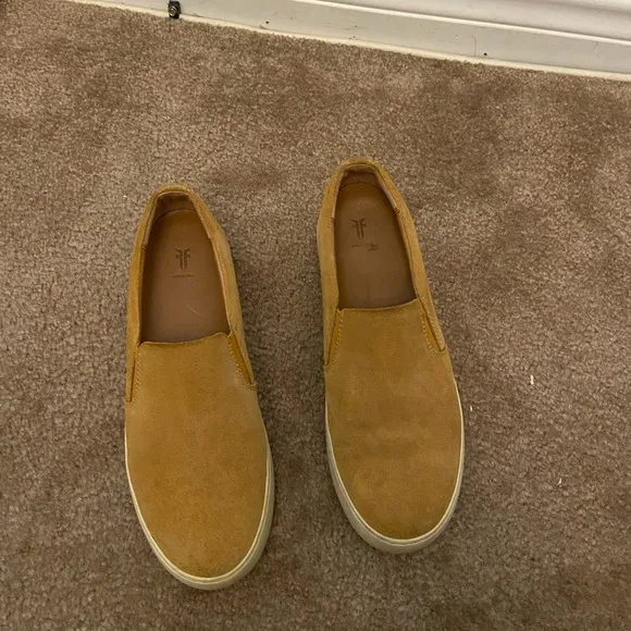 COPY - ✨FRYE Slip On Shoes