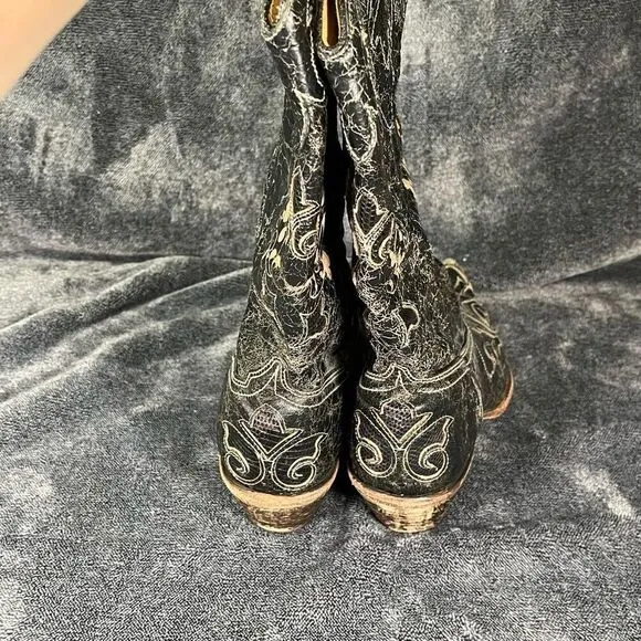 Corral boots women’s 9