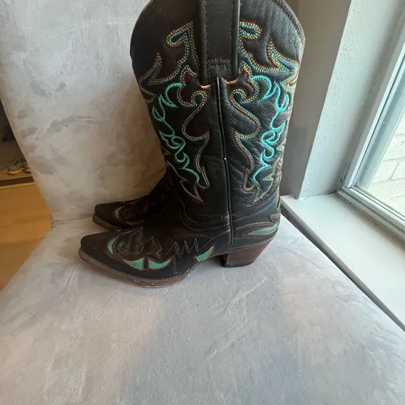 Corral Western Cowgirl - Cowboy  Boot Women Size 6.5 in great condition
