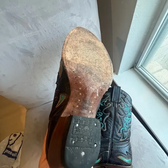 Corral Western Cowgirl - Cowboy  Boot Women Size 6.5 in great condition