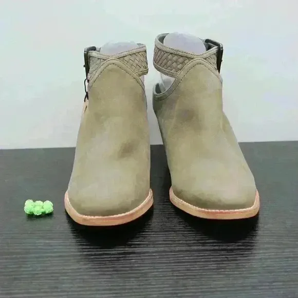 Crevo Eva Women’s Olive/Grey Suede Leather Ankle Boots Size 11