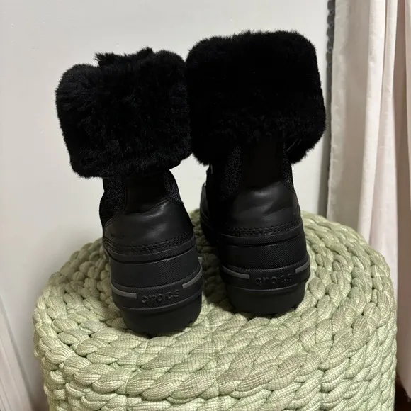 Crocs AllCast II Luxe Black Fur Lined Lace Up Vegan Snow Boots