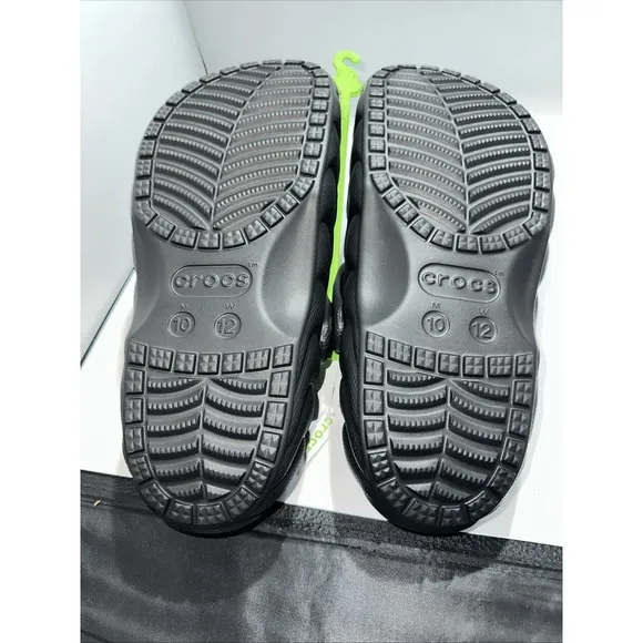 Crocs Classic Lined Overpuff Mens Size 10 Slip On Clogs Black 210059-001 NWT (41