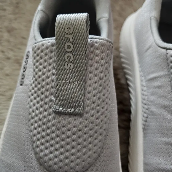CROCS Mellow Ease LiteRide™ Men's Slip On Shoes Sneakers Light Grey Size 10 NEW