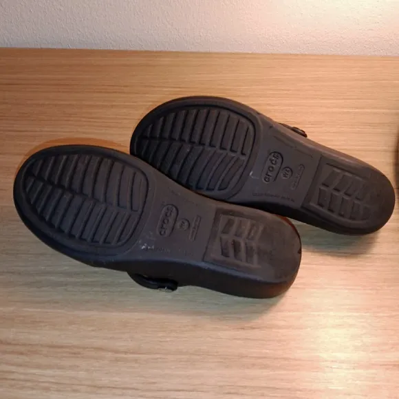 Crocs Women Nurse Clog Wedge Sandal 2 Pair Lot Black