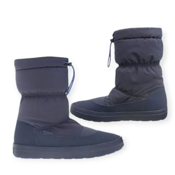 CROCS Lodgepoint Women Snow Boots Navy Size 6 NEW