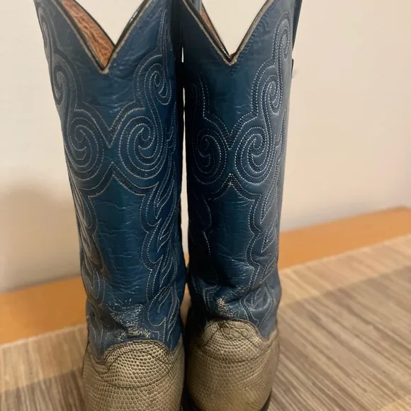 Custom Cowboy Boots - Teal/Sage leather Size 10