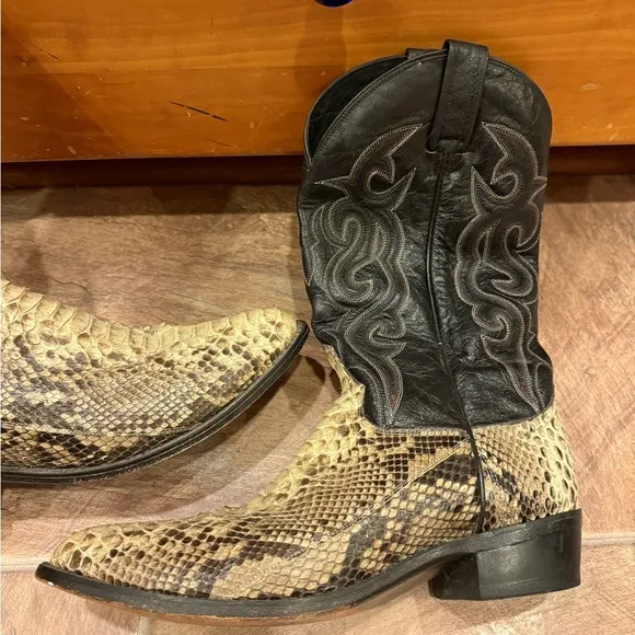 Dan Post Exotic Python Snake Skin Leather Cowboy Boots Men’s Sz 11D