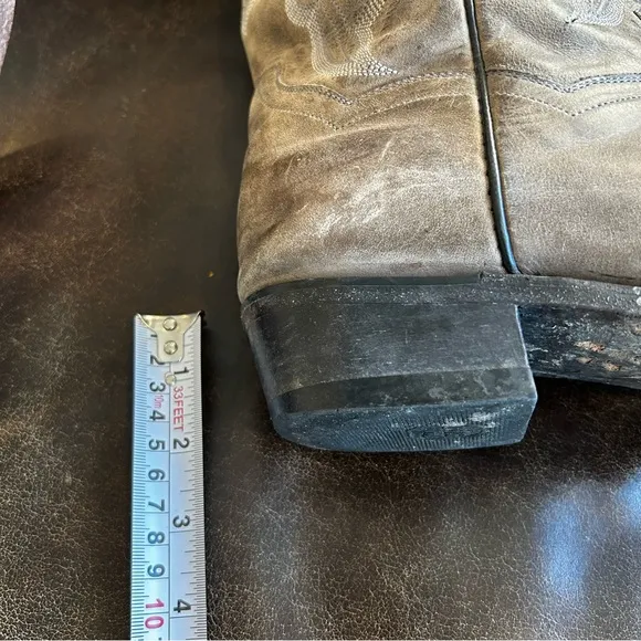 Dan Post Men’s Cowboy Boots size 11 EW (Extra Wide)