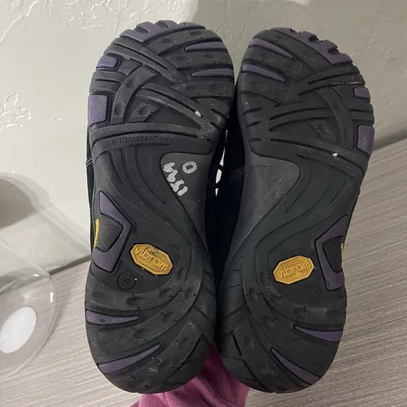 DANSKO Paisley Black Suede Nubuck Waterproof Womens Shoes size 38 WIDE