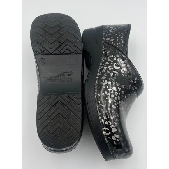 Dansko Shoes Women's 39 US 8-9 Professional Clogs‎ Pewter Leopard Patent Leather