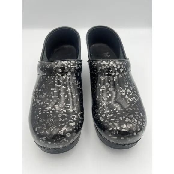 Dansko Shoes Women's 39 US 8-9 Professional Clogs‎ Pewter Leopard Patent Leather