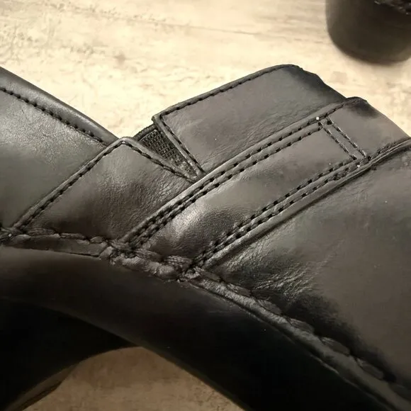 Dansko Solstice Women's Black Leather Slip on Button Clog Shoes US Size 8 EU 38