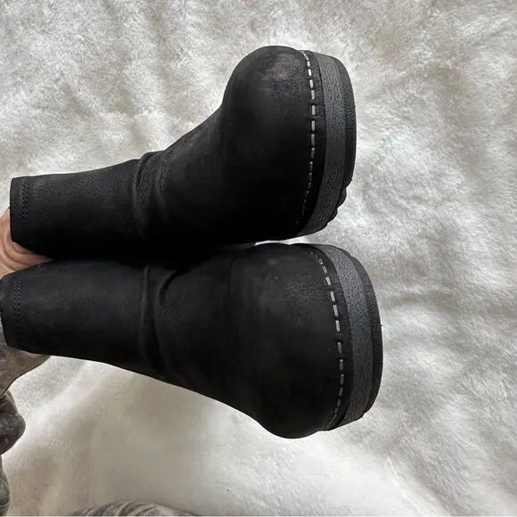 Dansko Caley Black Wedge Boots Women’s Size 37