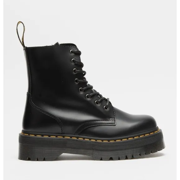 De Martens Jadon women’s boots.