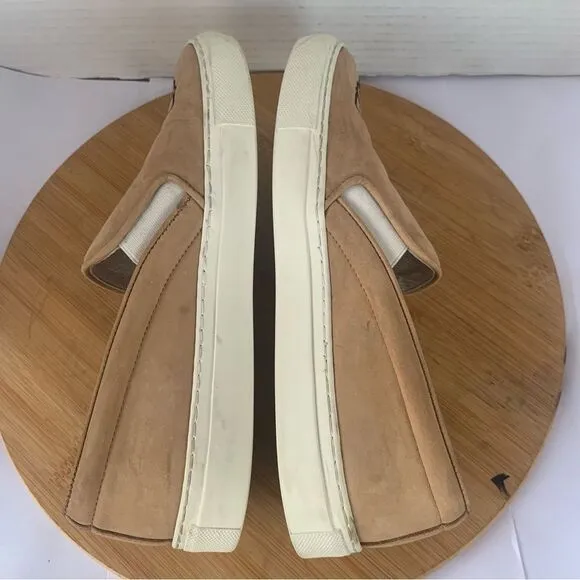 Del Toro thumbs Up Embroidered Leather Sneaker Women Sz 8 Nude Slip On Shoes