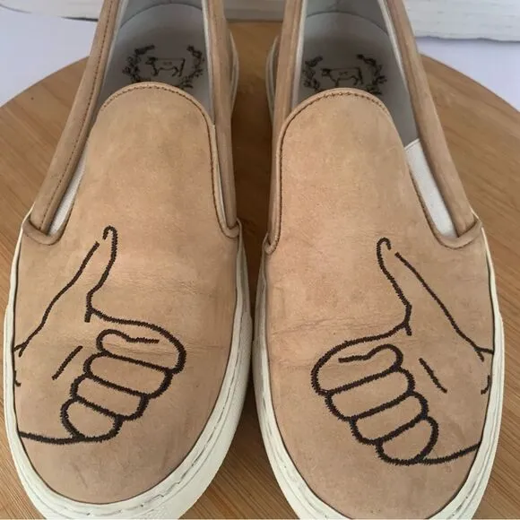 Del Toro thumbs Up Embroidered Leather Sneaker Women Sz 8 Nude Slip On Shoes
