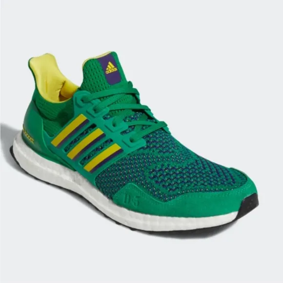 Disney x adidas Mighty Ducks Ultraboost