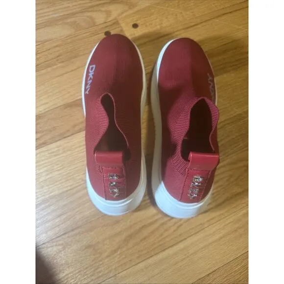 DKNY Donna Karan Mada Platform Slip On Red Sneakers Shoes Size 8 M