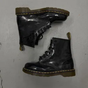 Doc Marten 1460 Women’s Lace Up Patent Leather Black Boots Size‎ 9 M