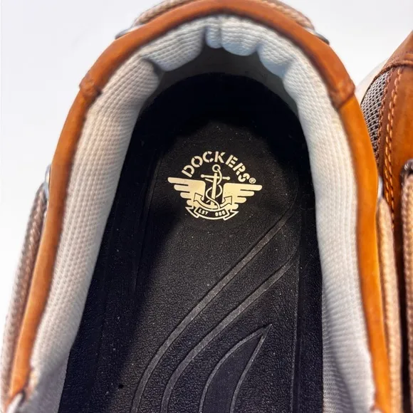 Dockers Boat Shoes Men’s 12M Brown Casual Excellent Condition