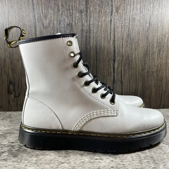 Dr. Doc Martens Zavala Combat Boots Women’s 8, Men 7 Smooth Leather White AW004