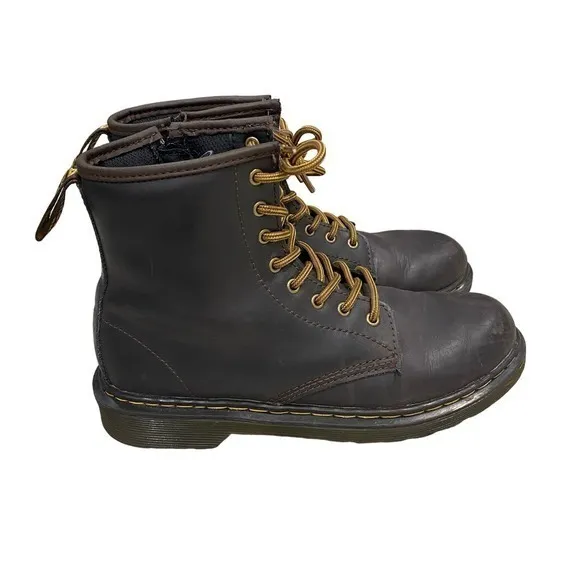 Dr. Marten 1460‎ Crazy Horse Leather Lace Up Boots Brown