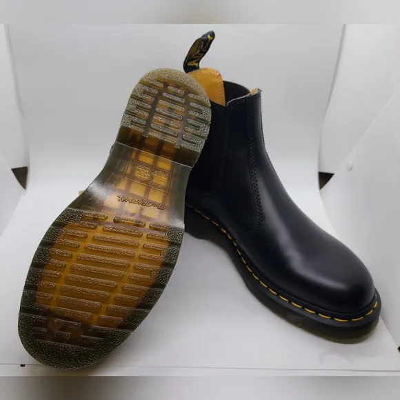 Dr. Marten, Black Boot, Size 7 men / 8 women