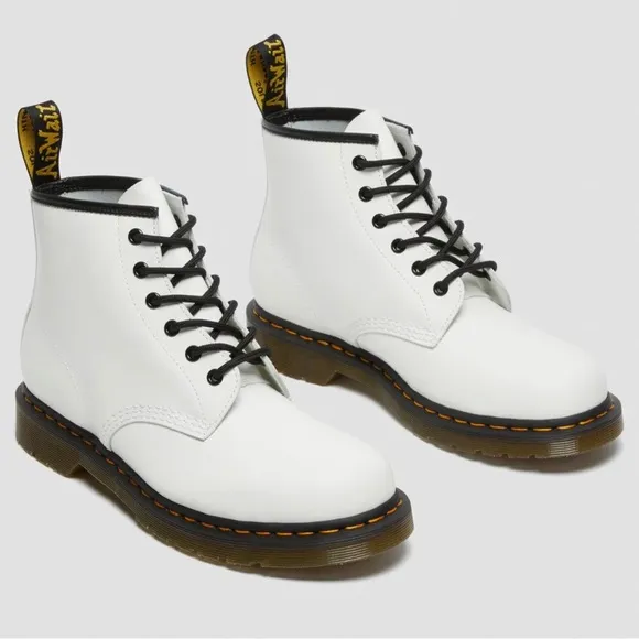 Dr Marten White Leather Lace Up Ankle Combat Boots New