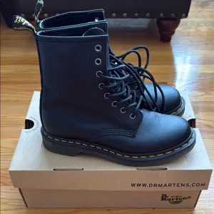 Dr. Martens 1460 Black Leather Boots Size 8 women’s
