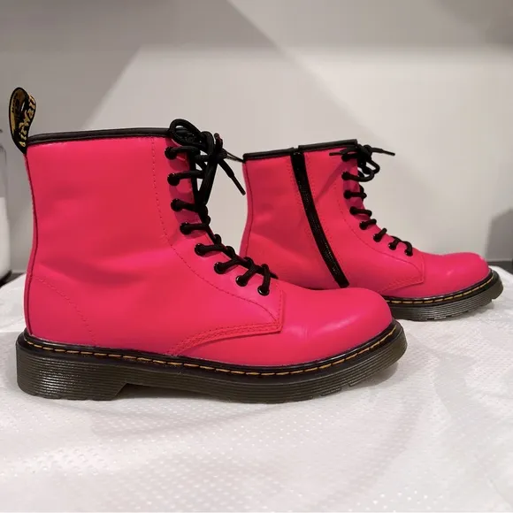 Dr. Martens 1460 J Sz 4 US Clash Pink Smooth Leather Boots