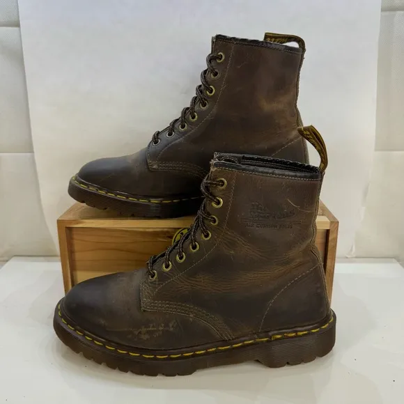 Dr. Martens 1460 Made in England Brown Leather Boots Women’s Size 10 US 8 UK