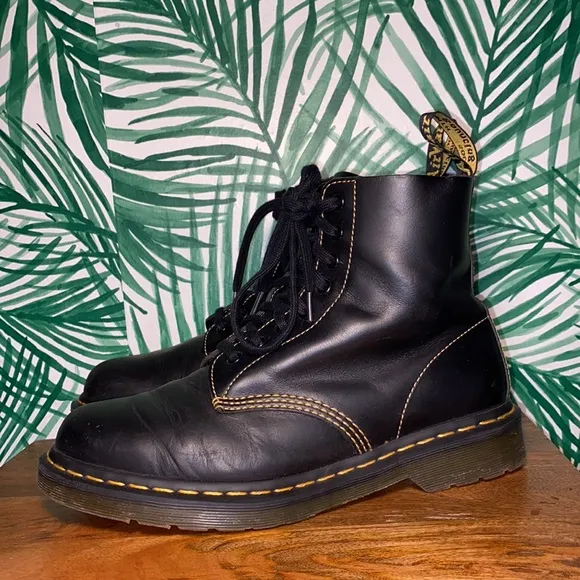 Dr. Martens 1460 Pascal Black Leather Yellow Stitch Combat Boots Men’s US 10