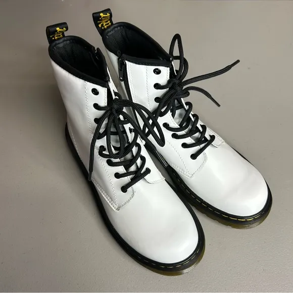 Dr Martens 1460 Y White Lace Up Zip Sides Leather Boots Men 5 Women Size 6 NWOT