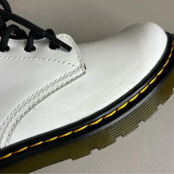 Dr Martens 1460 Y White Lace Up Zip Sides Leather Boots Men 5 Women Size 6 NWOT