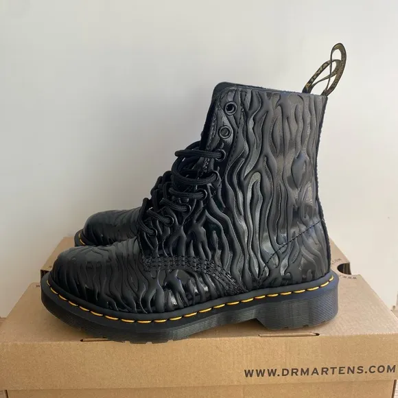 Dr. Martens 1460 Zebra Print Embossed Women Boots- W 6