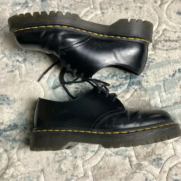 Dr. Martens 3 Eye Oxford Women’s Black Leather Shoes Sz 9 Men’s 8